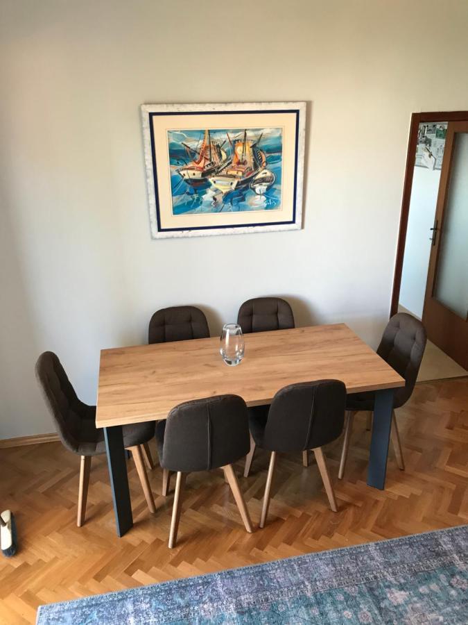 And Charming Apartment In Vantacici Malinska Exteriör bild