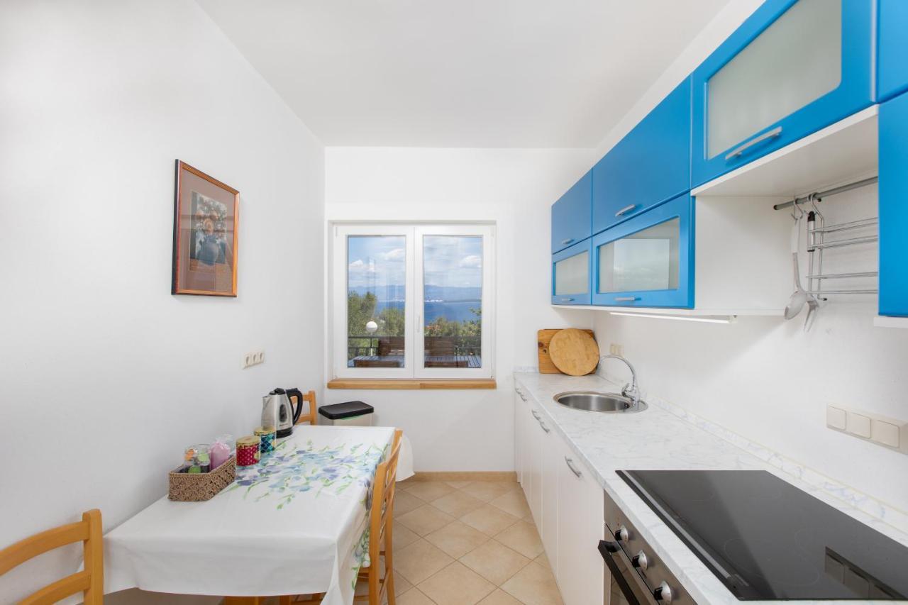And Charming Apartment In Vantacici Malinska Exteriör bild